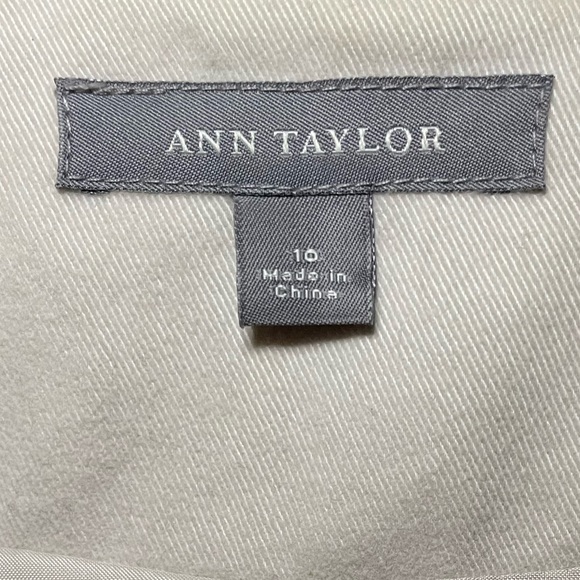 Ann Taylor Women’s Blazer - Picture 4 of 4